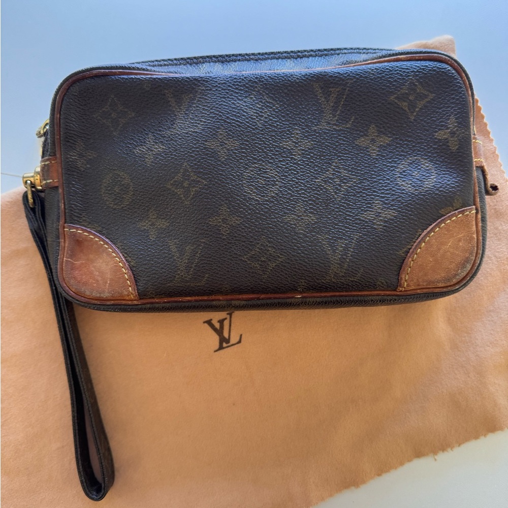 Louis Vuitton Monogram Clutch in Brown and Tan
